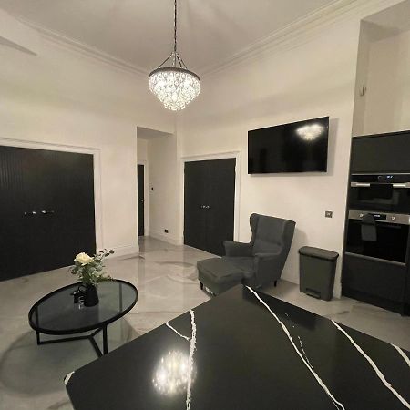 Royal Mile Apartment 2Bedroom Edimburgo Exterior foto